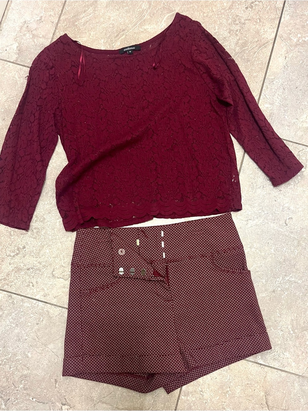 Women’s Lace Top and Patterned Short Set - Burgundy